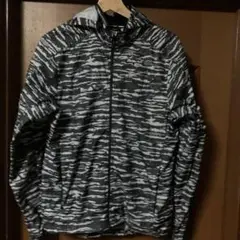 NIKE エッセンシャルジャケット カモフラ 迷彩 大迫傑 マラソン 駅伝