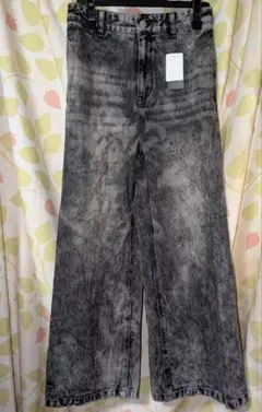 Item thumbnail for item ac4b7c19-a78d-4bad-a36f-cd3ea5793bcd