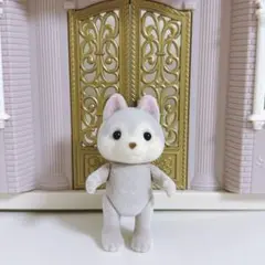 【新品・匿名配送】シルバニアファミリー　ハスキーの男の子　服なし　子ども