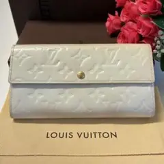 新品同様‼️ ルイヴィトン ヴェルニ ポルトフォイユ サラ 財布 長財布