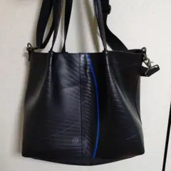 Item thumbnail for item e39b40e6-819b-495e-8985-152f2a6e1366