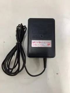 ACアダプタ　ファミコン　スーパーはファミコン用　任天堂