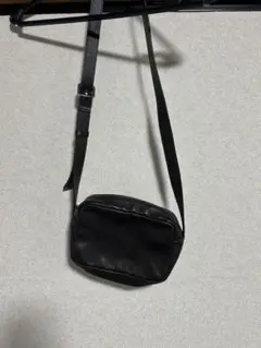 GU ショルダーバッグ 黒茶