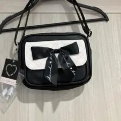 「定価4290円」　リボン付きショルダーバッグ
