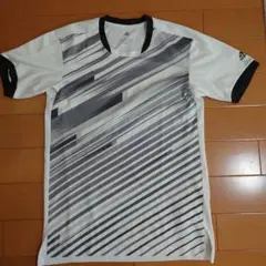adidas クライマライト ストライプTシャツ