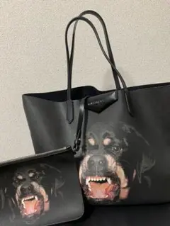 GIVENCHY トートバッグ