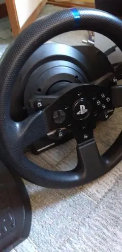 THRUSMASTER T300RS