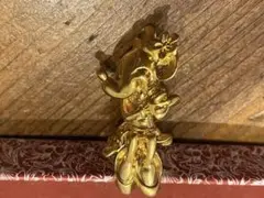 Item thumbnail for item 3d62d33e-5310-42fd-b84a-0daacd879967