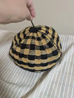 黒と黄色のチェック柄 ベレー帽