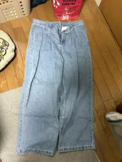 RUUBON リラックス ワイドデニムパンツ　Mサイズ