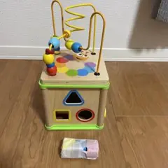 赤ちゃん遊び箱