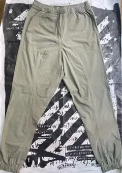 Item thumbnail for item f6a69649-5e12-4a15-8840-f3a7bec8191c