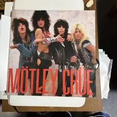 MÖTLEY CRÜE 1985年日本ツアーのパンフレットです。
