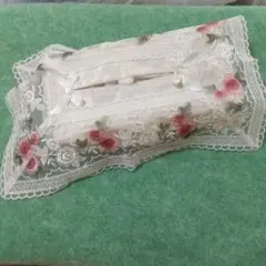ティッシュボックスレースカバー