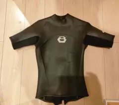 bewet タッパー ML(一宮海岸付近手渡しなら1000円割引)