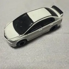 トミカ