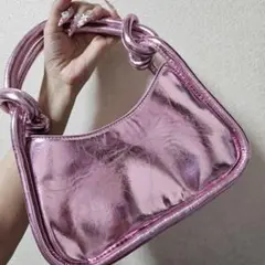 メタリックピンク ハンドバッグ