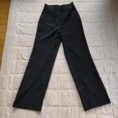 美品 綺麗めスラックス ストレートパンツ ダブラック SM