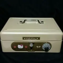 サンリオ⭐︎ハローキティ 手提げ金庫 平成レトロ　廃番品　レア　00年 サンリオ ハローキティ 手提げ金庫 小物入れ 貯金箱 鍵付き 昭和