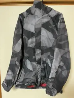 日本未発売　ノースフェイス　スノボー　ウェア