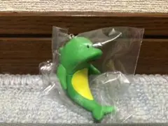 たべっ子水族館　ガチャガチャ　イルカ