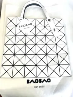 新品未使用 BAOBAO イッセイミヤケ トートバッグ 正規品 ホワイト