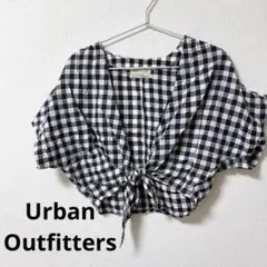 Item thumbnail for item 3ce9bdd0-648c-4762-bed1-3d7e75a18278