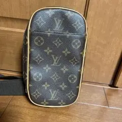 ルイヴィトン ボディバック