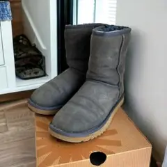 UGG アグ Classic Short シープスキンブーツ ネイビー ２２ｃｍ
