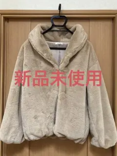 新品 イング INGNI もこもこアウターM