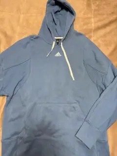 adidas 青 フード付きパーカー