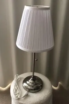 IKEA ランプ2点セット オースティード テーブルランプ ラムパントロードフリ Amazon.co.jp: イケア ÅRSTID オースティード テーブルランプ