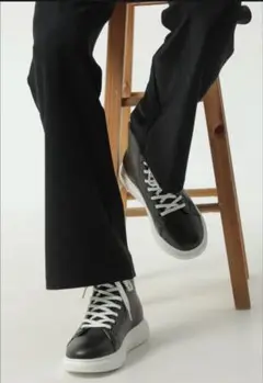 MBスタンダードレザーハイカットスニーカー
