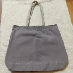 ルイヴィトン 美術館トートバッグ