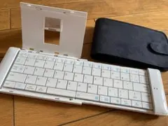 【中古】スライド開閉式ワイヤレスキーボード iPhone＆Windows用