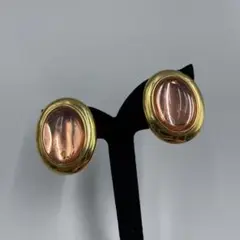 Item thumbnail for item 0132561f-5f69-47ab-a2f6-95560b720264