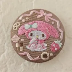 サンリオ キャラクターズ 刺繍缶 バッジ Biscuit3 新品