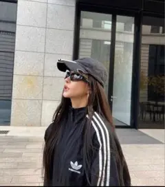 Item thumbnail for item 99cabf5f-ac2c-4661-a64f-a06e2a38558e