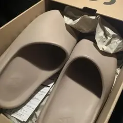 adidas YEEZY SLID PURE