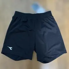 DIADORA ディアドラ　新品ショートパンツM