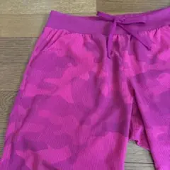 ヨガパンツ