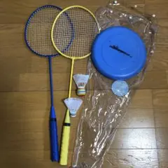 バドミントンラケットセット 青 黄セットフリスビー付￼