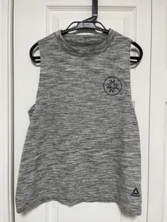 Reebok ノースリーブトップス グレー LES MILLS