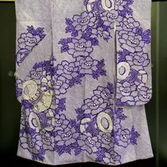 【和】10342c 着物 振袖 疋田絞り 金駒刺繍 小太鼓・花文様