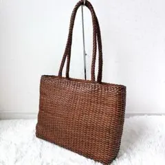 ★【極美品】編み込みバッグ　トートバッグ　レザー　A4サイズ可