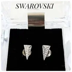 気品✨SWAROVSKI ピアス クリスタル シルバー さり気なく 輝き