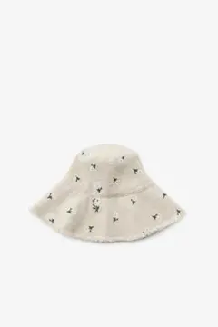 ZARA 刺繍入りベージュ　バケットハット