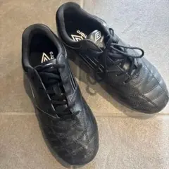 umbro ブラック サッカーシューズ FG 23.5