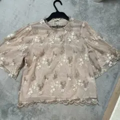 フローラル刺繍レースブラウス mysty woman