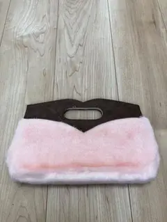 クリニークノベルティ　ピンクファーポーチ